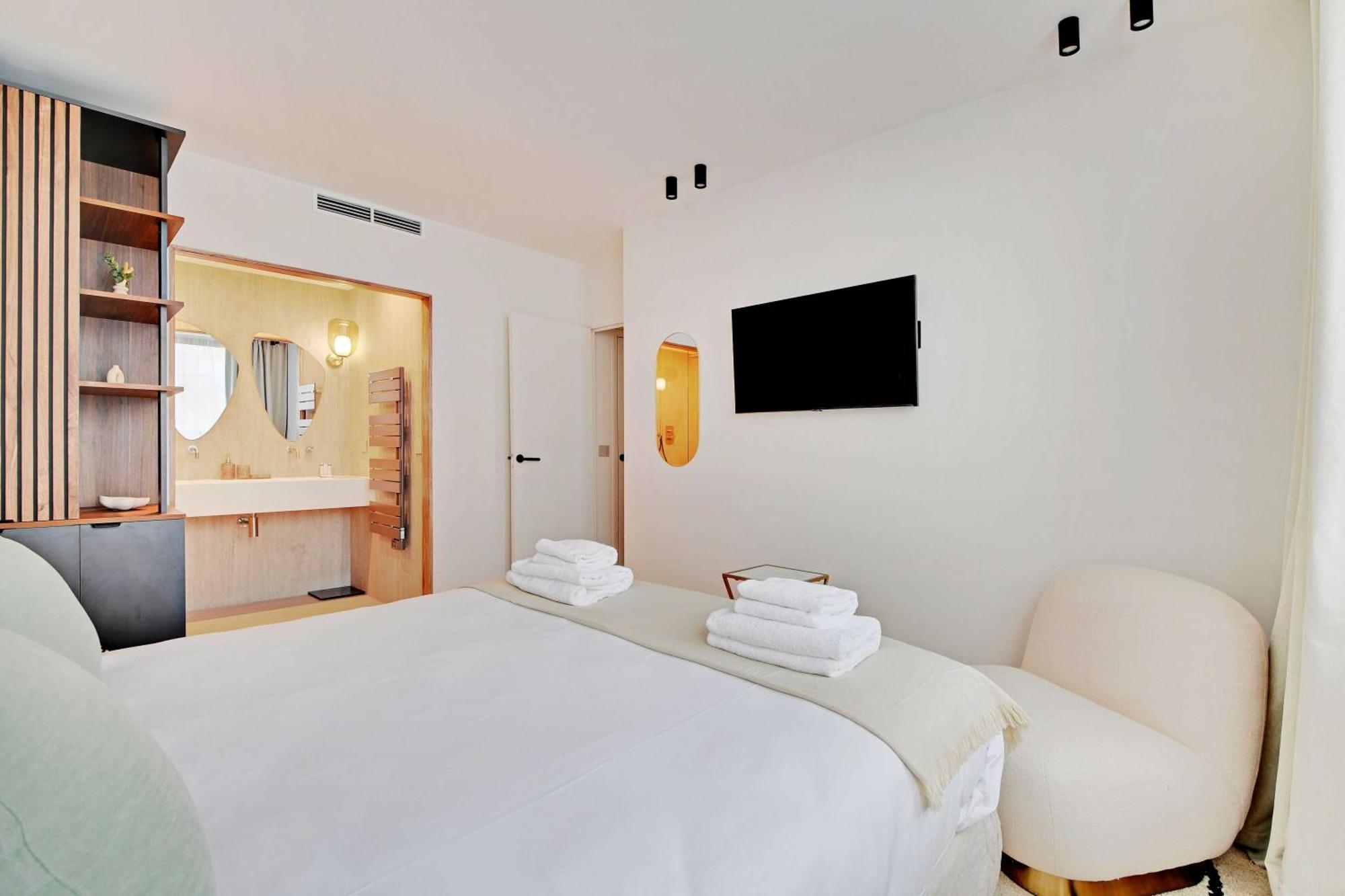 Appartamento Elegant - 3br 8p - Arc De Triomphe *